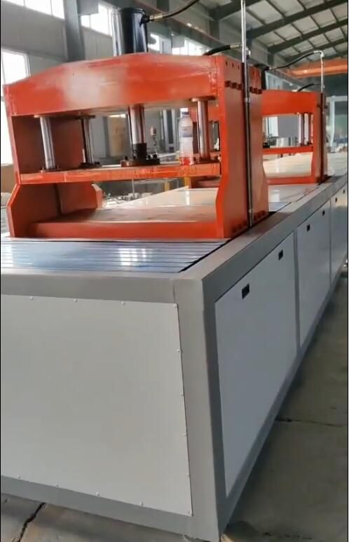 拉擠設(shè)備牽引機(jī)電器組成的技術(shù)解析與創(chuàng)新實(shí)踐