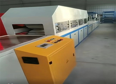 同類型玻璃鋼拉擠設(shè)備的特點分析